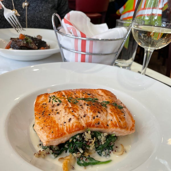 Brasserie Cognac East French Restaurant in Upper East Side