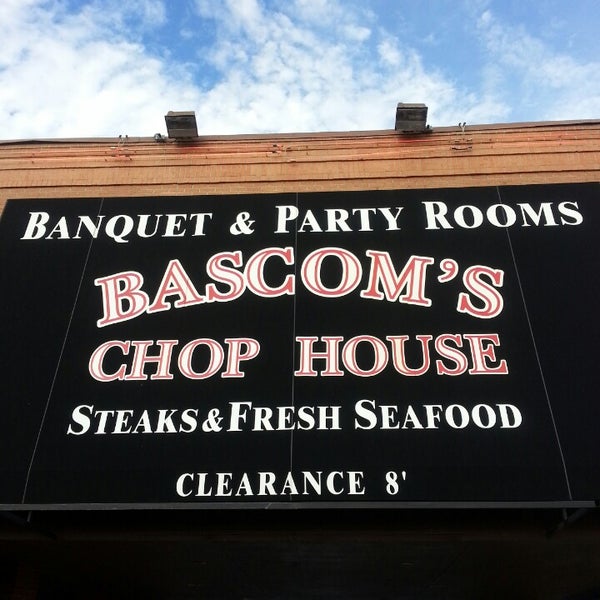 Photo taken at Bascom&#39;s Chop House by Junior S. on 7/9/2014