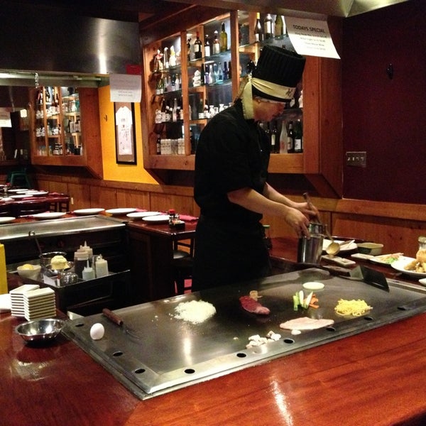 12/1/2013 tarihinde Pa J.ziyaretçi tarafından OTANI Japanese Steak &amp; Seafood'de çekilen fotoğraf