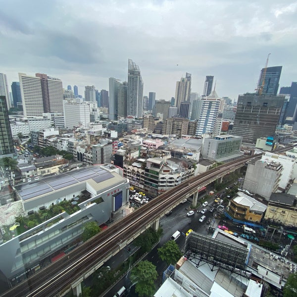Photo taken at JW Marriott Hotel Bangkok by Nat P. on 10/21/2022