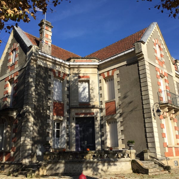 Снимок сделан в Château Cantenac пользователем Nat P. 11/19/2019
