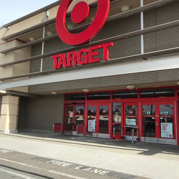 Target Everett Photos at Target - Big Box Store in Everett