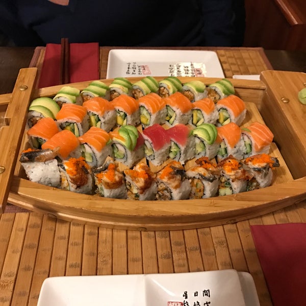 Photo taken at Tokyo Sushi by Joachim D. on 12/15/2016