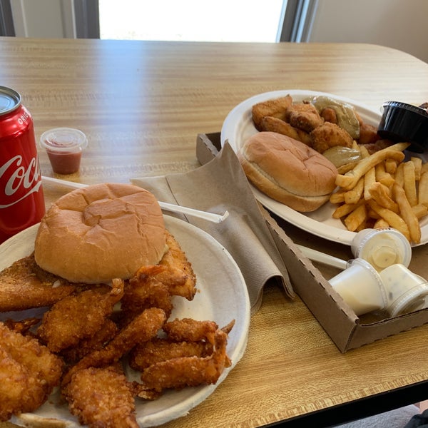 Photo taken at Rudy&#39;s Lakeside Drive-In by Reggie C. on 4/3/2019
