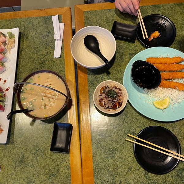 Bleu Monkey Cafe Sushi Restaurant