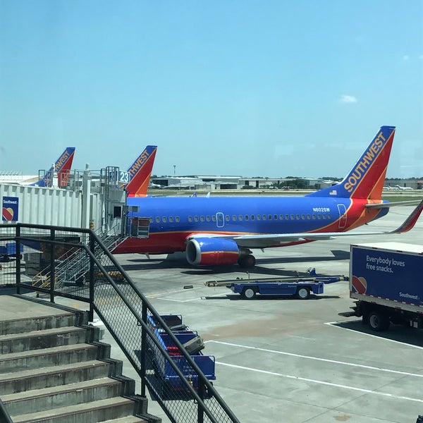 Photo taken at William P. Hobby Airport (HOU) by Robbie B. on 6/8/2017