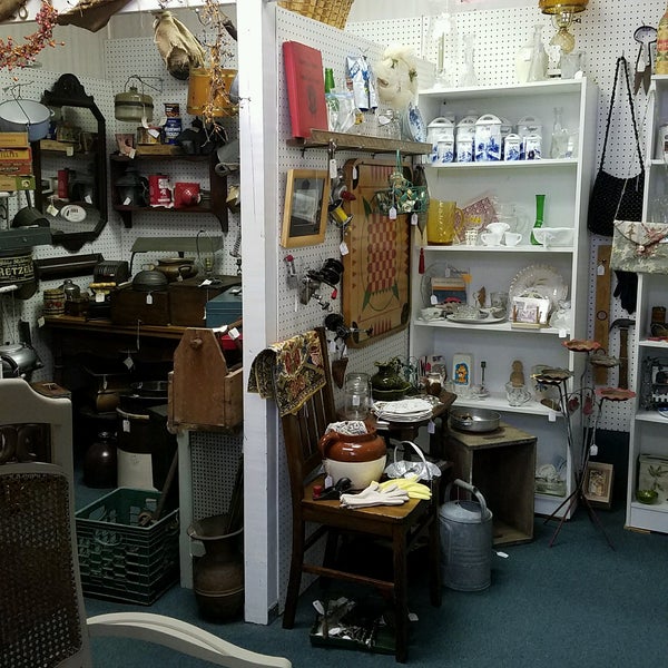 Grey Barn Antiques Collectibles Andover Nj