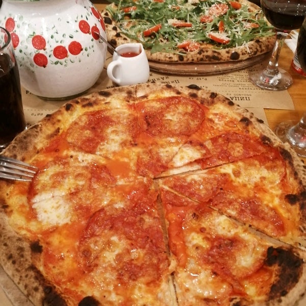 Снимок сделан в Franco&#39;s Pizza пользователем T M. 1/24/2020