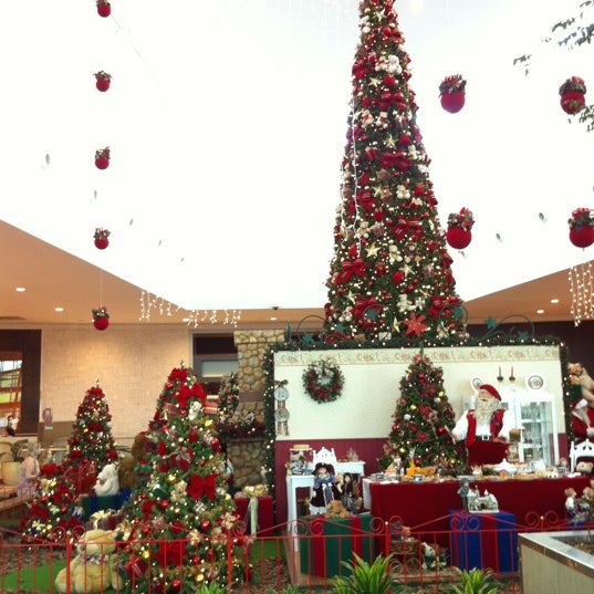 รูปภาพถ่ายที่ Norte Shopping โดย Marcio H. เมื่อ 11/15/2012