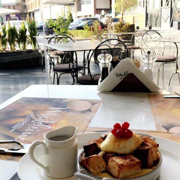 One of Riyadh’s must breakfast spots 👌🏼 the cream brulée French toast is top notch 🥮