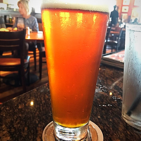 Photo taken at BJ&#39;s Restaurant &amp; Brewhouse by Chris H. on 7/29/2018