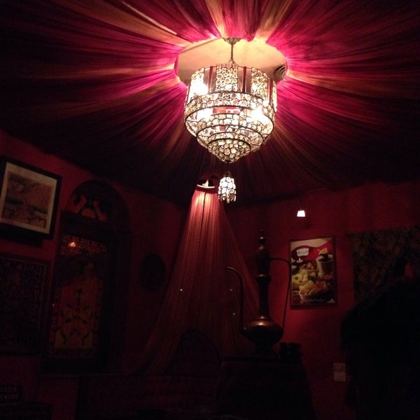 Foto tirada no(a) Ramayana Café por Patricia N. em 12/12/2015