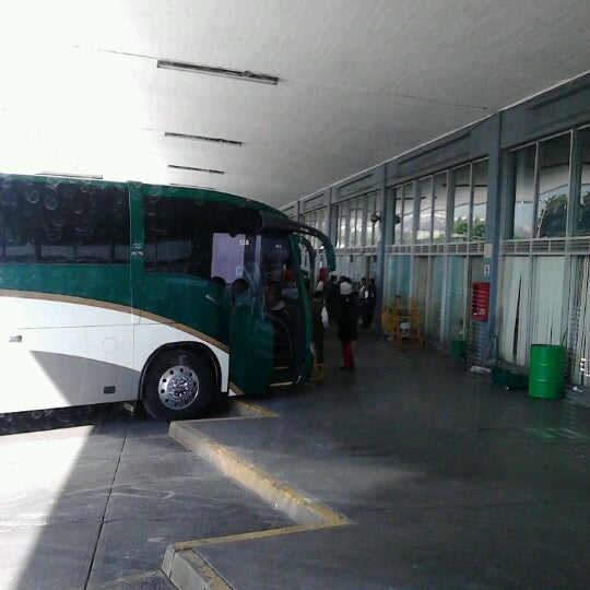 Fotos en Terminal Central de Autobuses del Poniente Estación de autobuses