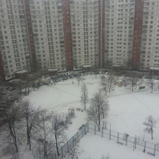 Двор 17