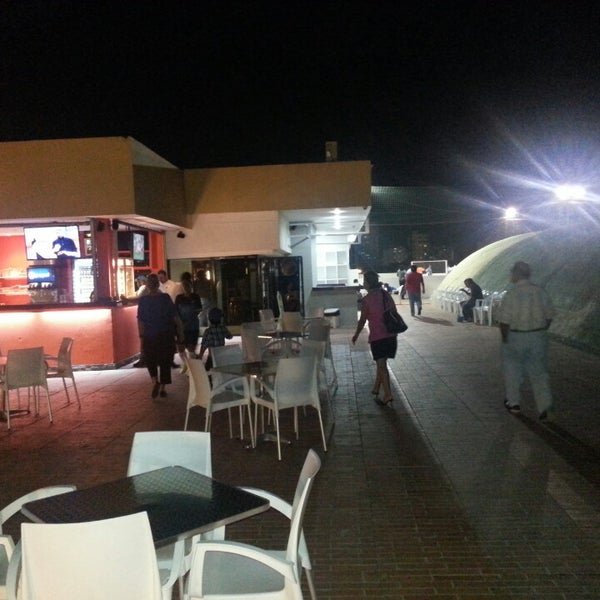 Photo prise au Centro Comercial Portal de San Felipe par Efrain H. le4/27/2013