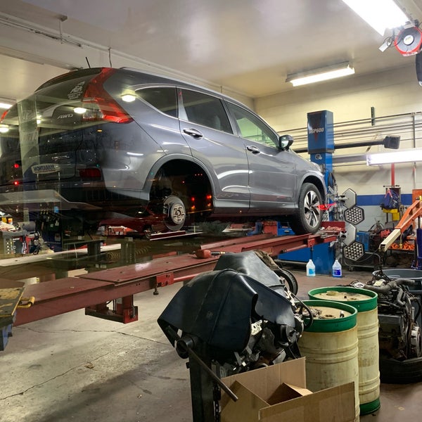 Photo taken at Scarsdale Auto Repair by HondaPro J. on 12/11/2018