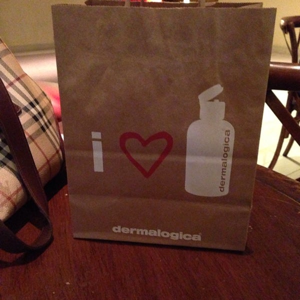 Hair International Salon & Spa Nassau, New Providence District