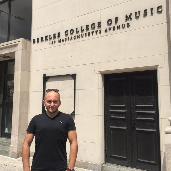 6/26/2015에 Mustafa Taha D.님이 버클리 음악대학에서 찍은 사진