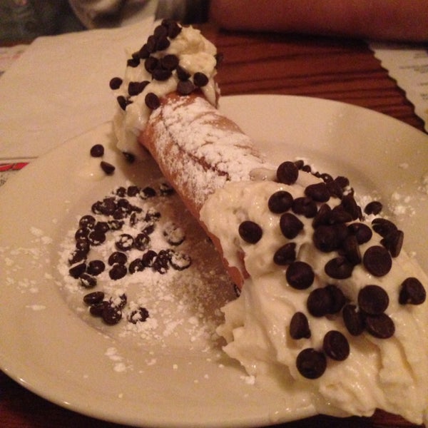 Definitely save room for dessert! Their cannoli is the best I've ever had!