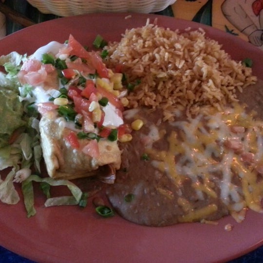 1/17/2013 tarihinde Rohit J.ziyaretçi tarafından Tapatio Mexican Restaurant'de çekilen fotoğraf