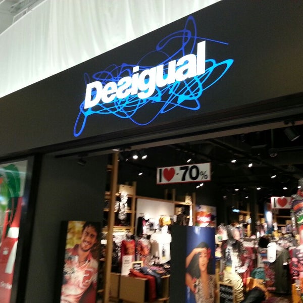 Desigual Dolphin Mall - Miami, FL