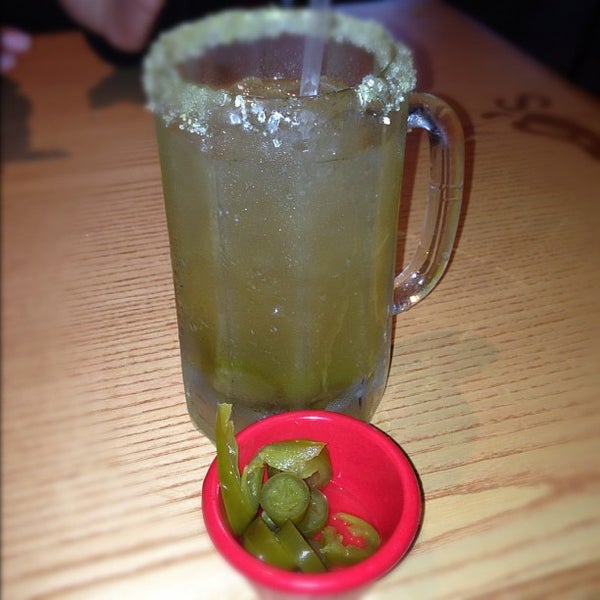 Photo taken at Chili&#39;s Grill &amp; Bar by Kyron W. on 11/21/2012