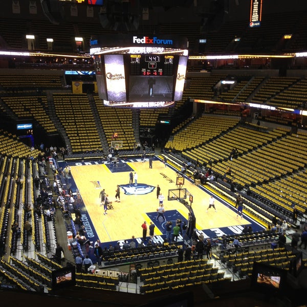 Foto tirada no(a) FedExForum por Tom V. em 5/3/2013