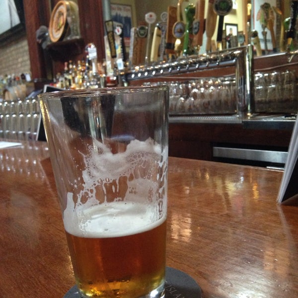 Foto diambil di The Beer Bistro North oleh Brett B. pada 7/25/2014