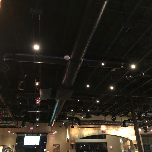 Photo taken at BJ&#39;s Restaurant &amp; Brewhouse by Babbie D. on 7/4/2018