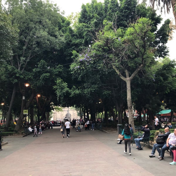 Photo taken at Jardín Centenario by Inti A. on 5/6/2018