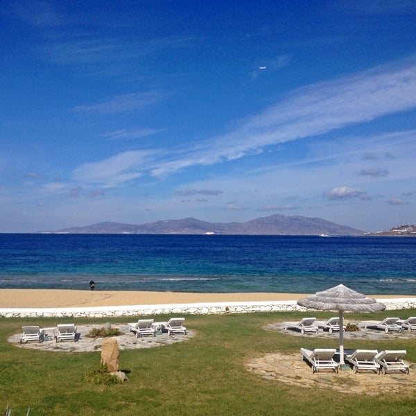 10/6/2013 tarihinde Kenn Z.ziyaretçi tarafından Mykonos Bay Hotel'de çekilen fotoğraf