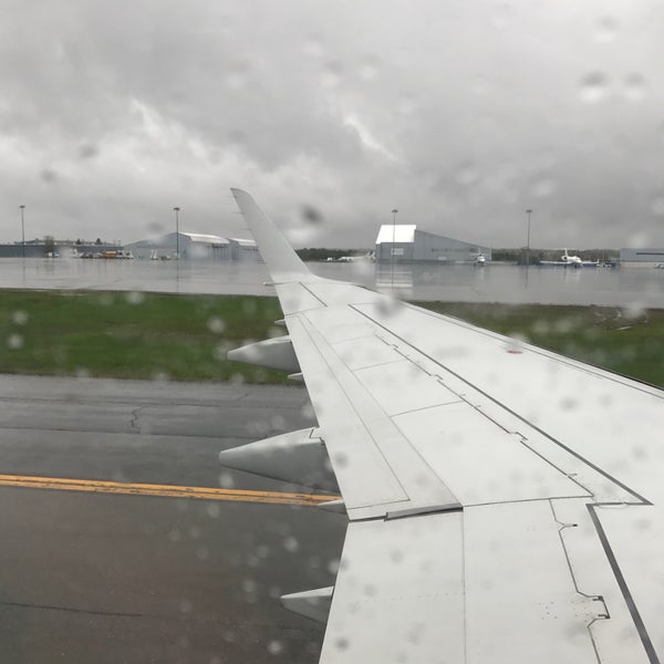 Das Foto wurde bei Bangor International Airport (BGR) von Jason C. am 5/14/2017 aufgenommen