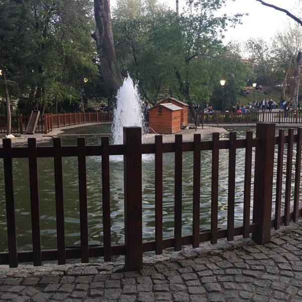 Foto diambil di Kuğulu Park oleh Burak👑 H. pada 4/7/2018