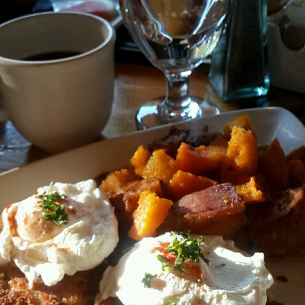 Photos at La Provence Bakery and Bistro French Restaurant in Lake Oswego