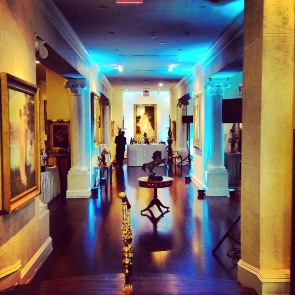 Photos at Guarisco Gallery West End 1 tip