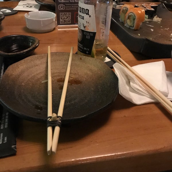 Foto tirada no(a) Kokoyaki Sushi Lara por ilker E. em 11/6/2020
