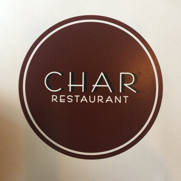 Снимок сделан в Char Restaurant пользователем Dr&#39;Ro R. 8/13/2017