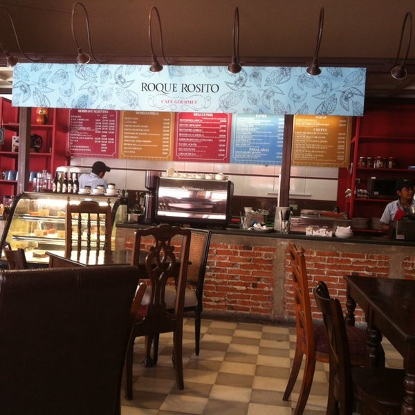 4/16/2014 tarihinde Billy Q.ziyaretçi tarafından Roque Rosito Café Gourmet'de çekilen fotoğraf