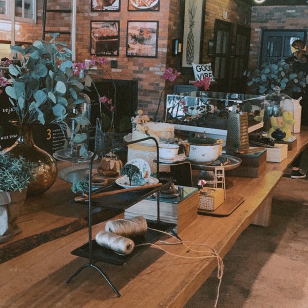 6/23/2020にH A.がSagrado Pastry Shop &amp; Coffee Barで撮った写真