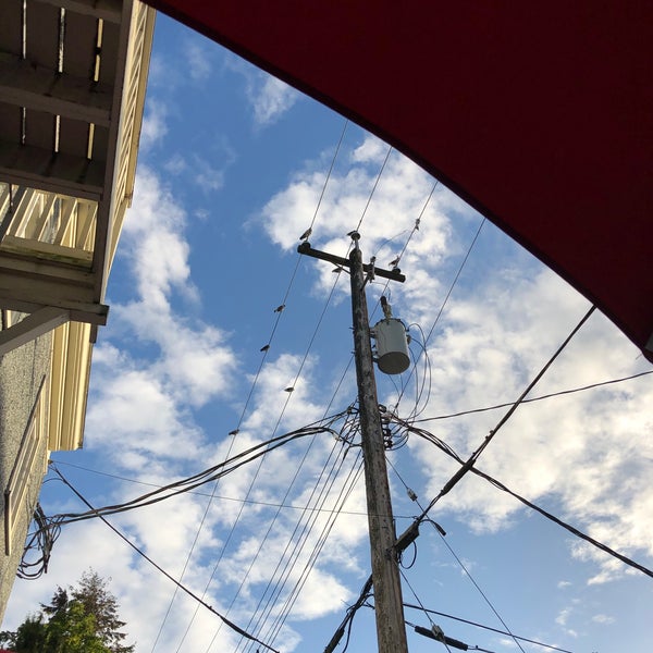 Aphrodite's Organic Pie Shop Kitsilano 52 tips from 930 visitors