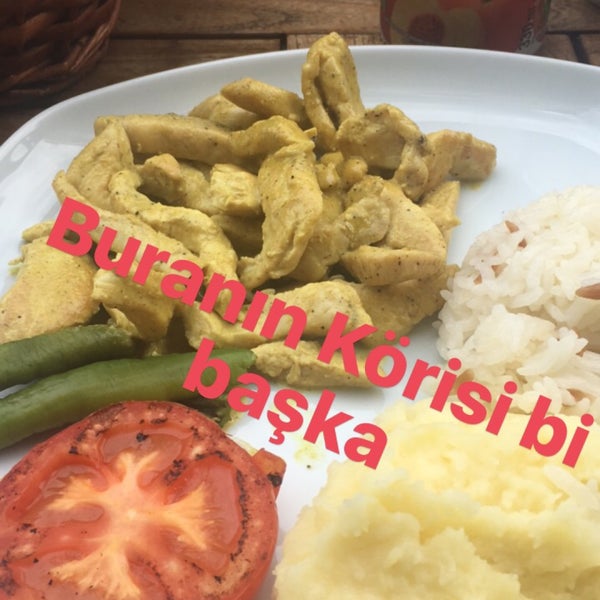 Снимок сделан в Asli Börek Kartal Adliye пользователем S. 11/8/2016