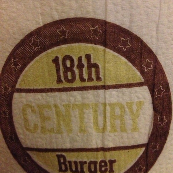 Foto scattata a 18th Century Burger da Tedo il 4/22/2013