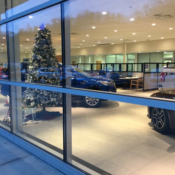 Kenny Ross Ford South 4 tips from 158 visitors