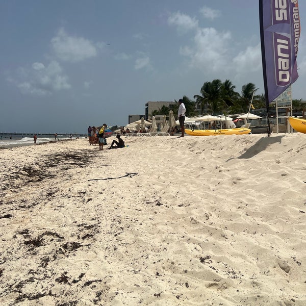 Foto scattata a Mamita&#39;s Beach Club da Enrique G. il 6/10/2022