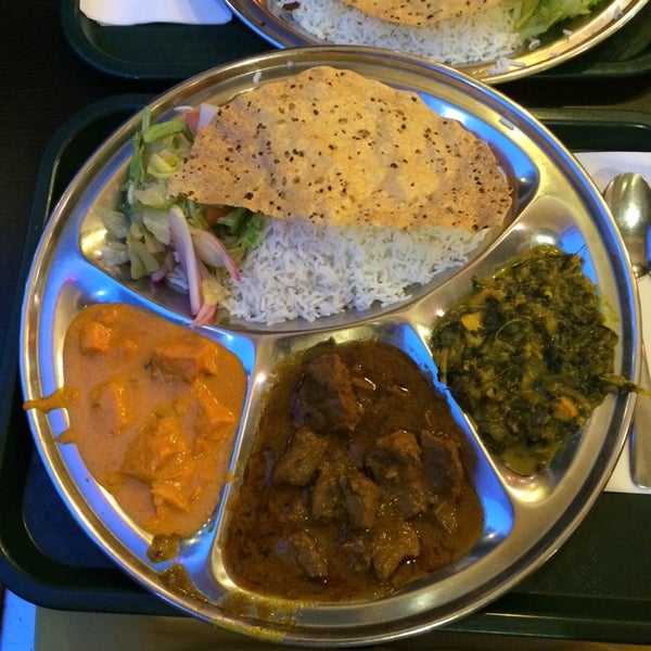 8/4/2014 tarihinde Michael D.ziyaretçi tarafından Thali Cuisine Indienne'de çekilen fotoğraf