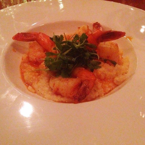 Photo taken at Kitchen LTO by Dallas Food N. on 10/21/2014