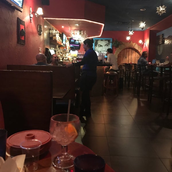 Foto scattata a Rio Azul Mexican Bar &amp; Grill da Ahmad C. il 8/12/2017