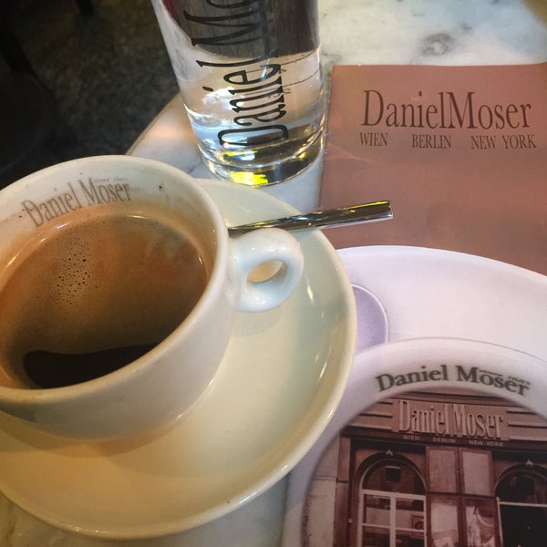 4/5/2018에 Dr. Maşuk Cahit U.님이 Café Daniel Moser에서 찍은 사진