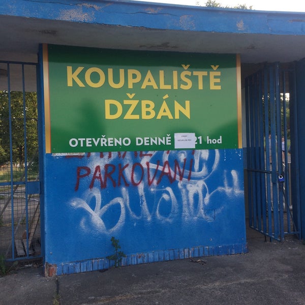 Foto diambil di Koupaliště Džbán oleh Veronika pada 6/15/2017