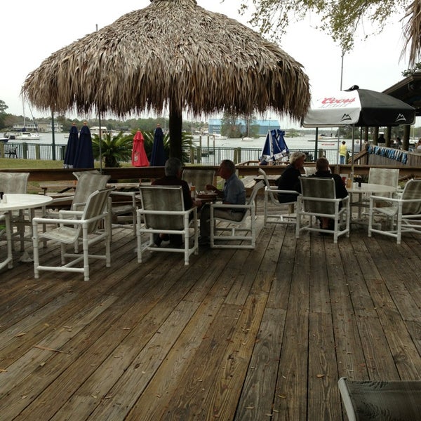 Cracker's Bar & Grill Crystal River, FL